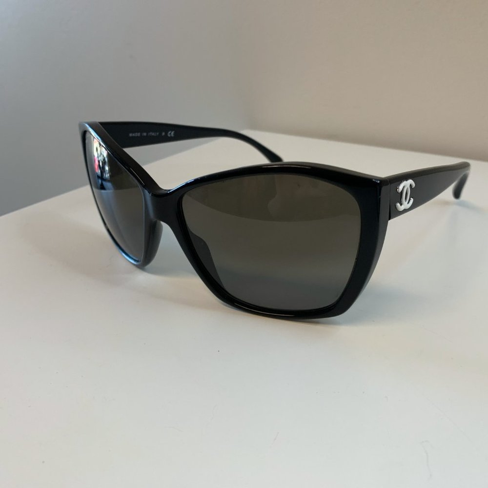 Chanel Sunglasses Glitter Lens